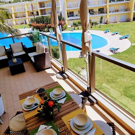 Et Chaleureux Avec Terrasse Vue Piscine A 2 Pas De La Marina * Albufeira