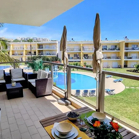 Et Chaleureux Avec Terrasse Vue Piscine à 2 Pas De La Marina Appartement Albufeira